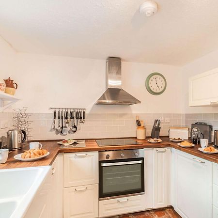 3 Bed In York 57964 Villa Stillingfleet Buitenkant foto